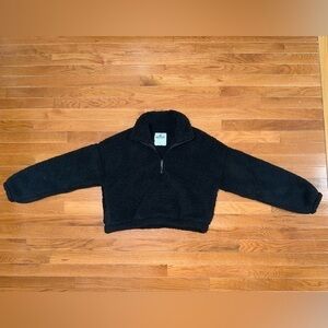 Hollister Co. Women's Sherpa cropped